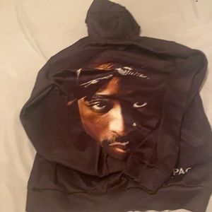 2 pac hoodie S worn 1 time